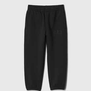 NWT GAP Toddler VintageSoft Arch Logo Joggers
Black Size 3 Years